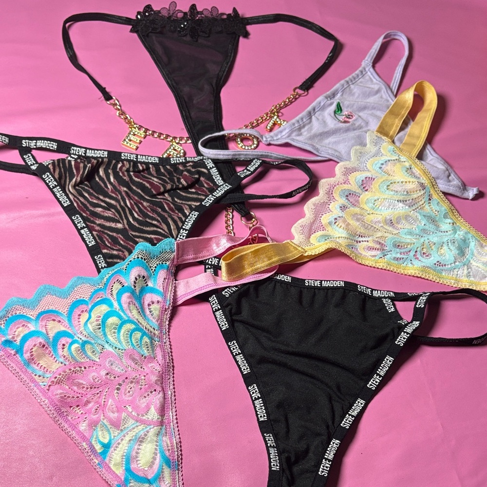 Multicolor Lace & Logo Thong Set